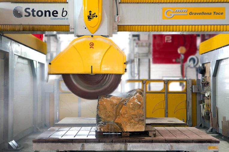 NR__0047stonebase_edit-blur